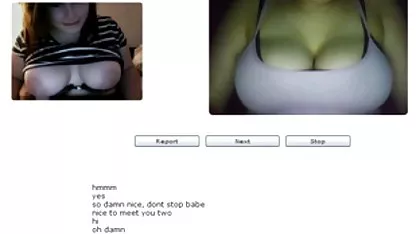 Mi novia está extasiada con un consolador que xxx chicas asiaticas ha penetrado profundamente en su coño