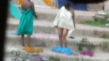 Tostando a teens japonesas desnudas una perra blanca con cáncer con su gran polla negra