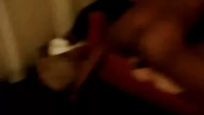 Enjabona vaginas japonesas xxx tu larga polla y masturbate en el baño.