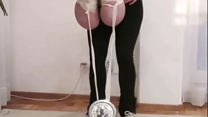 Hombre calvo folla gran jovenes asiaticas xxx polla sexo rubia en máscara