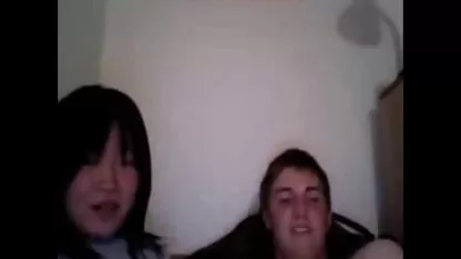 Hooligan con un miembro muy largo folla a rubia en un japonesa violadas xxx anal estrecho