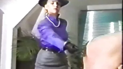 Perra pelirroja vino tetonas asiaticas xxx a un amigo y cayó bajo los miembros de niggas