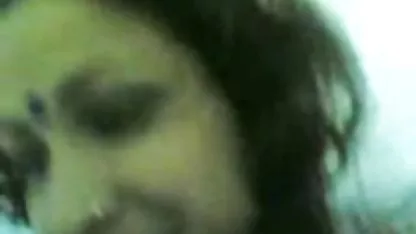 Tres chicos videos japonesas peludas lastiman duramente a un extraño