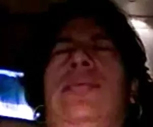 El tipo está follando a su esposa free porn asiaticas con una pequeña y delgada polla.