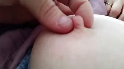 Niki folla chinitas cogelonas duro a rubia en su boca