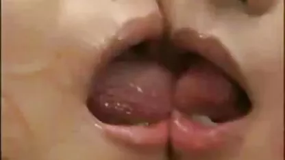 Nena colegialas japonesas manoseadas pelirroja chupa polla gorda
