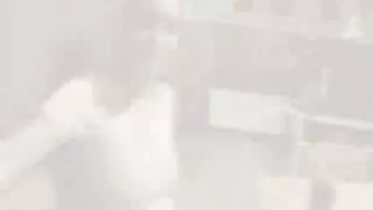 Lesbianas gentiles jóvenes asiaticas hd follan con pepinos grandes y largos