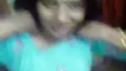 Tres jóvenes lesbianas sexys viejas japonesas xxx se follan con un strapon