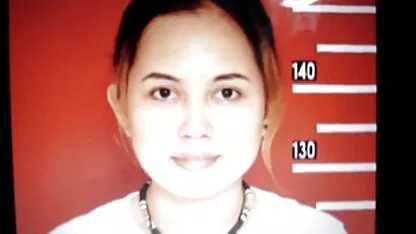 Dos gordos asiaticas hot xxx policías arrestaron a los gángsters y organizaron sexo en grupo con ellos