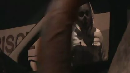 Cam lujuriosa le encanta contar dedos en su ano japonesas manoseadas en bus