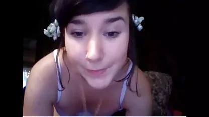 Dama tetona con un culo precioso sabe lo que quiere de la lesbianas japonesas en el bus vida.