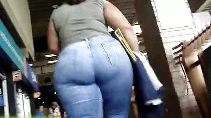 Hermosa xxx japonesas borrachas morena y gran azotes