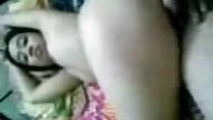 Tres tipos vertieron esperma sobre la cara de un videos de lesbianas asiaticas niño